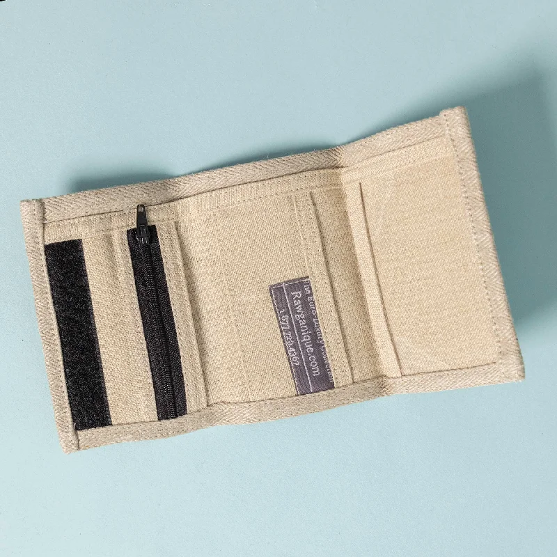 STONEHENGE Hemp Trifold Wallet (With Driver's License Window)